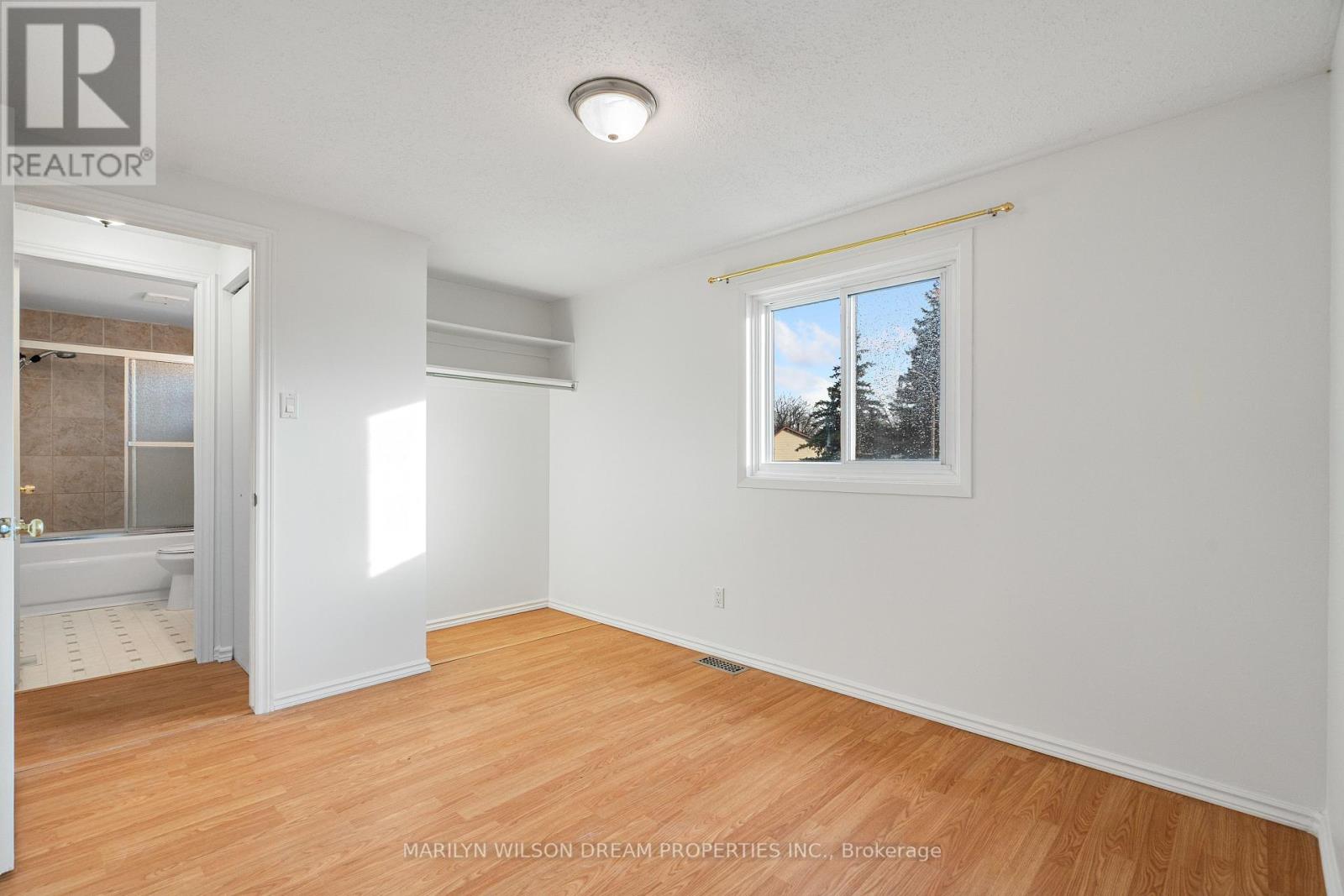 554 Seyton Drive, Ottawa, Ontario  K2H 9B2 - Photo 16 - X12125381