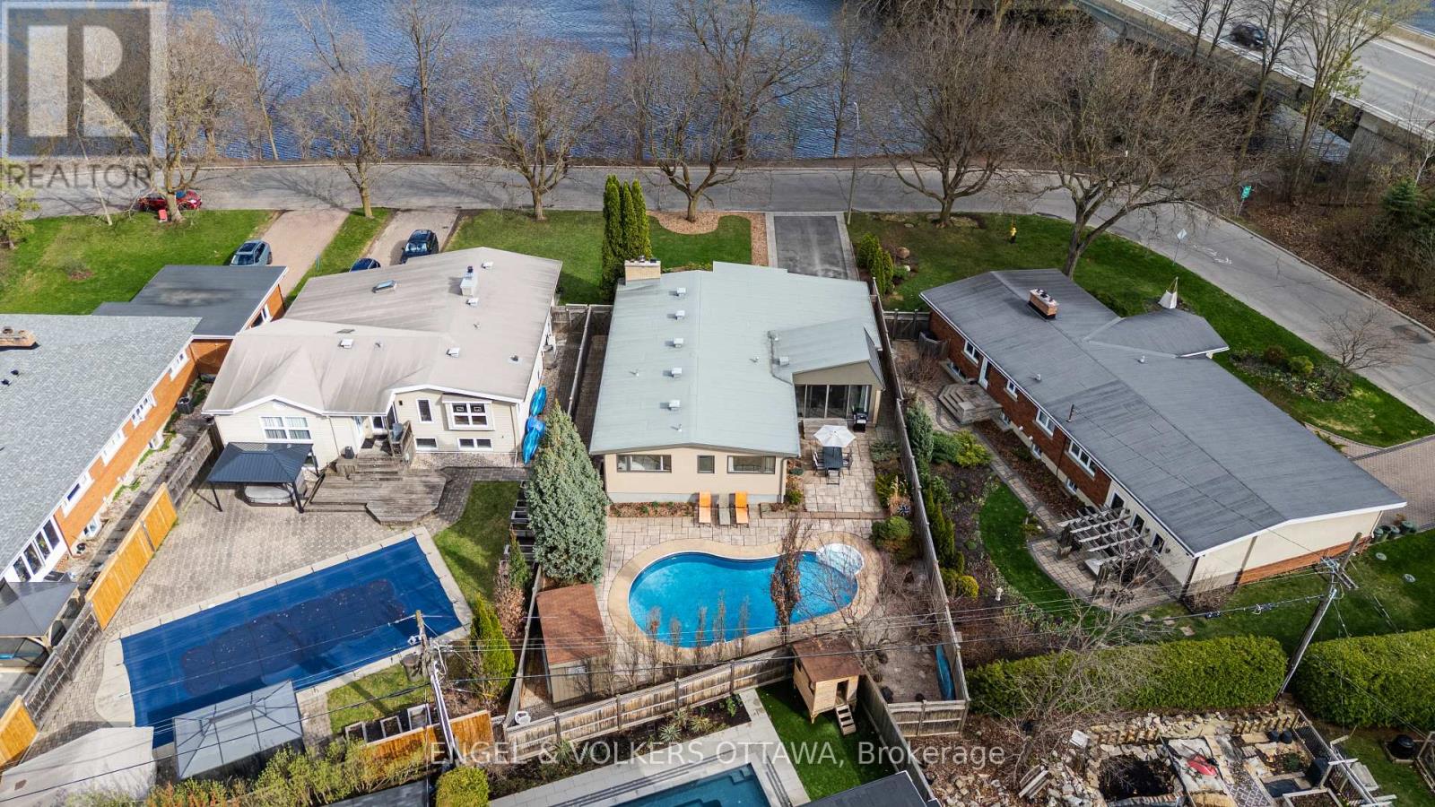 1930 Rideau Garden Drive, Ottawa, Ontario  K1S 1G6 - Photo 46 - X12125382