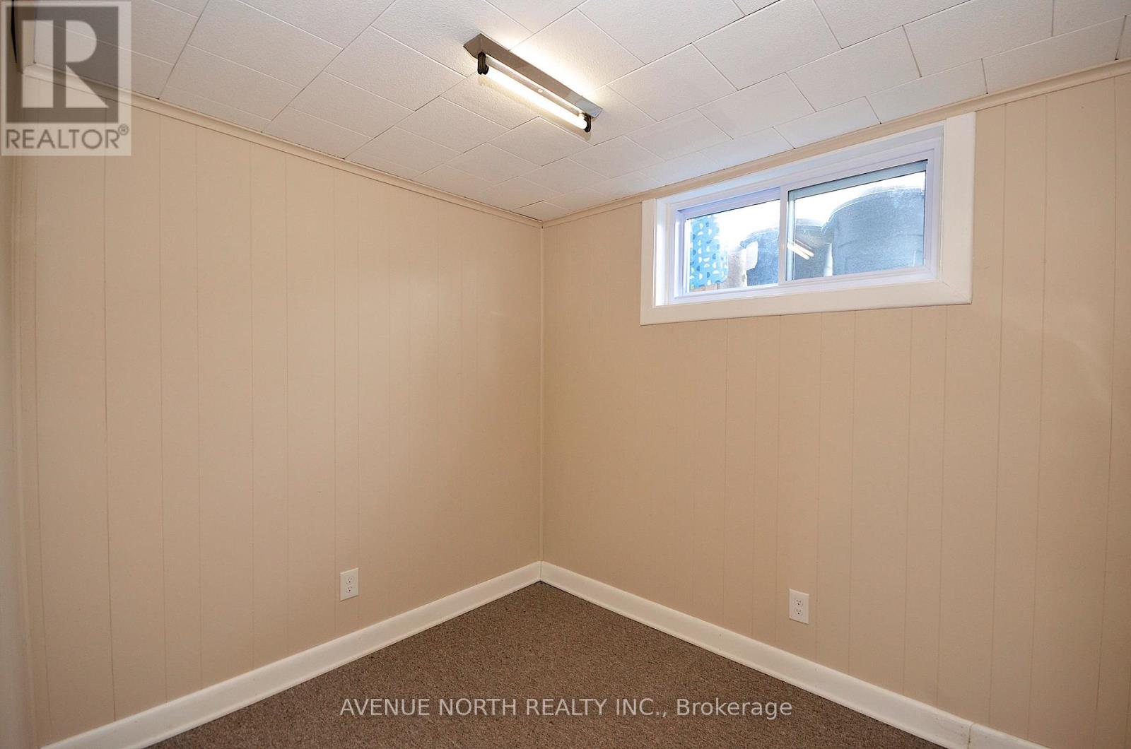 866 Claude Street, Ottawa, Ontario  K1K 2S6 - Photo 23 - X12125387