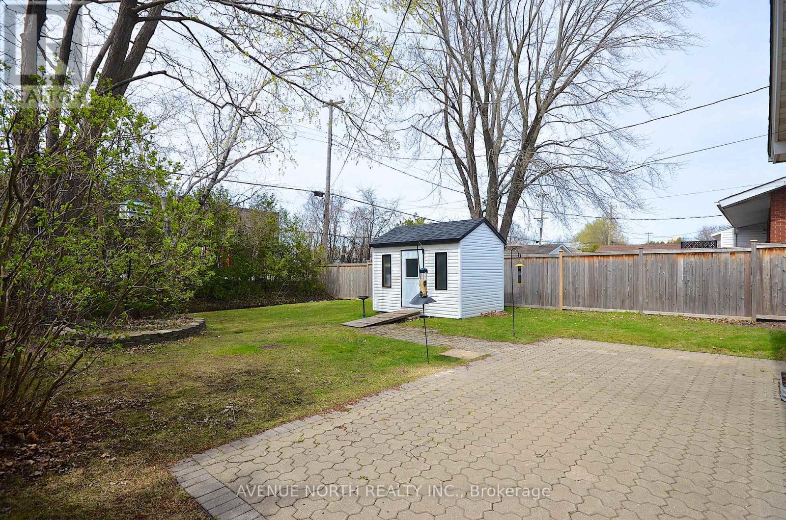866 Claude Street, Ottawa, Ontario  K1K 2S6 - Photo 26 - X12125387