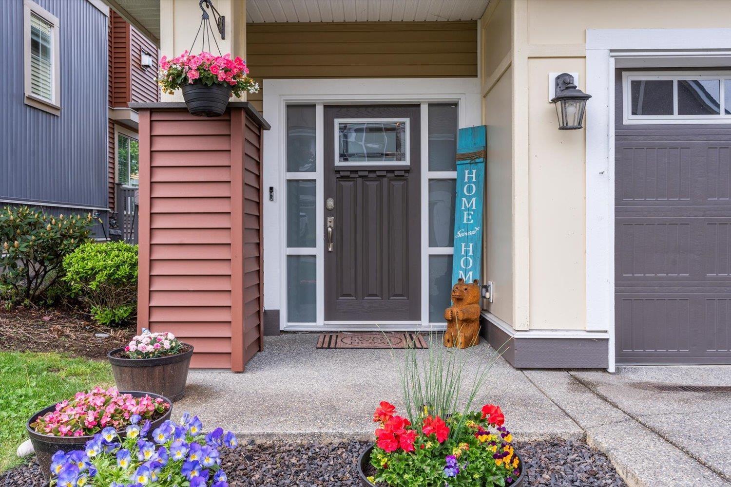 42 5469 Chinook Street, Sardis South, Chilliwack, British Columbia  V2R 0T5 - Photo 1 - R2998266