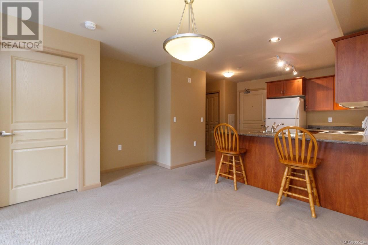 203 663 Goldstream Ave, Langford, British Columbia  V9B 2W9 - Photo 8 - 995234