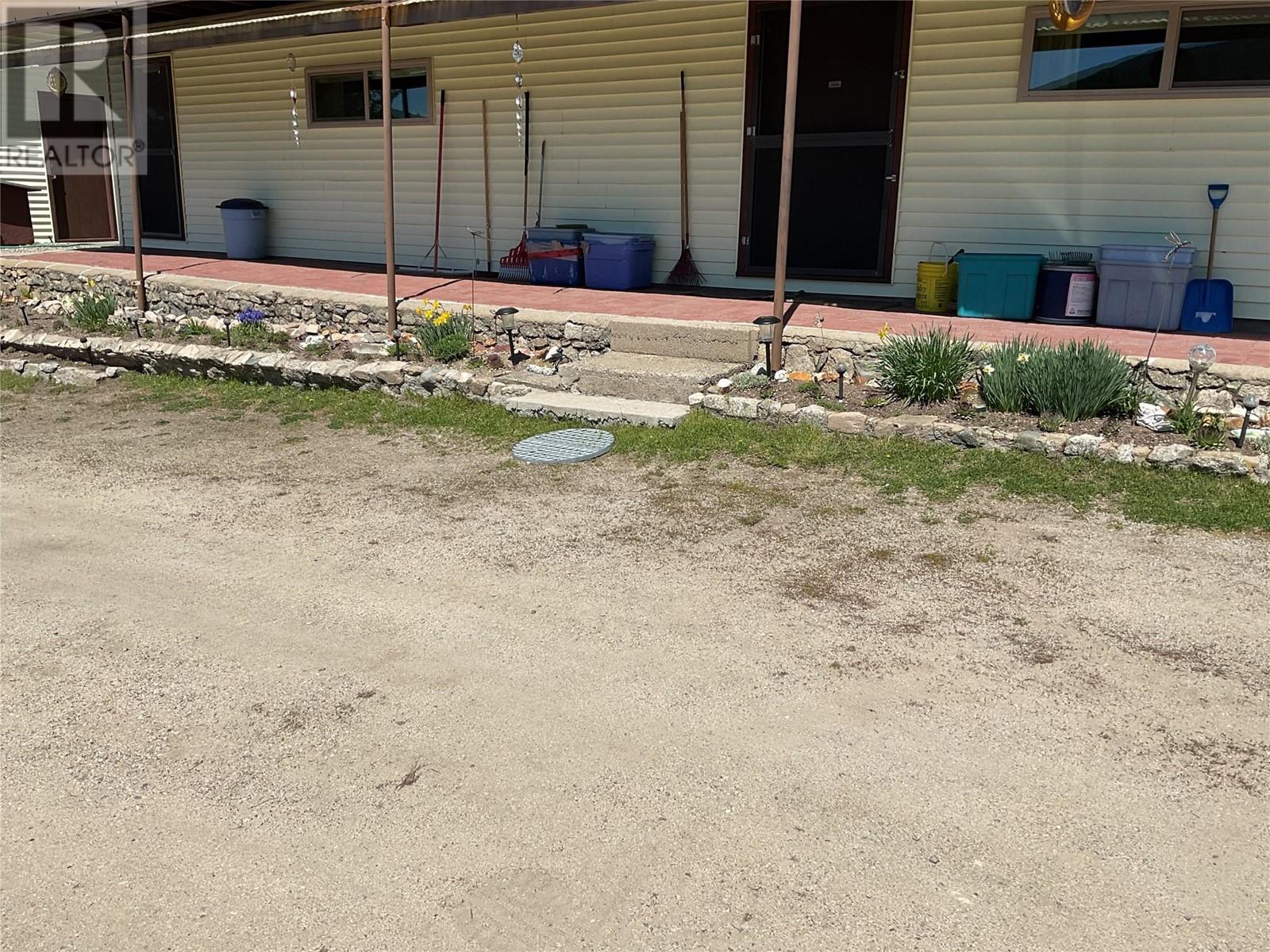 4158 Princeton Summerland Road, Princeton, British Columbia  V0X 1W0 - Photo 3 - 10346230