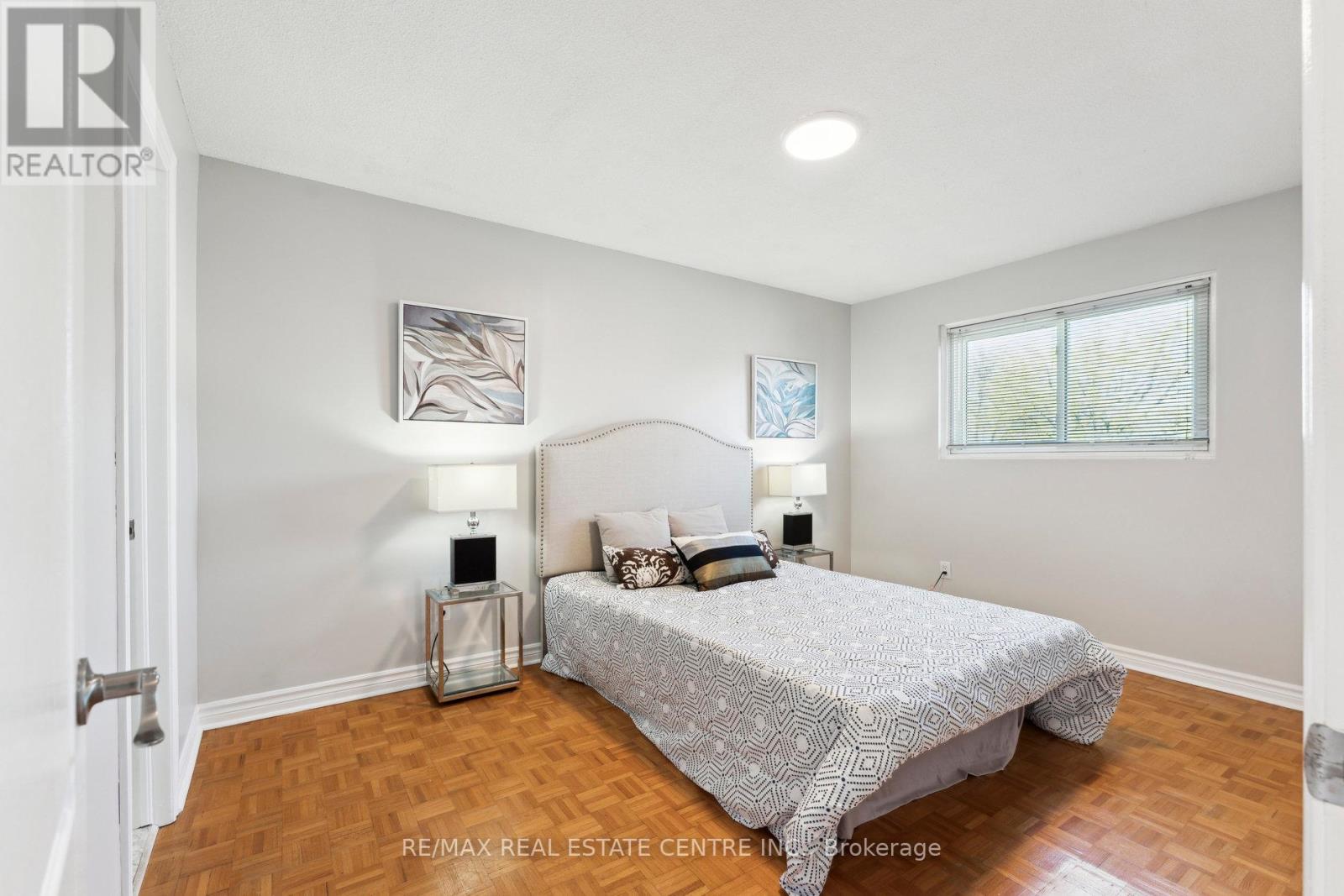 21 Marchbank Crescent, Brampton, Ontario  L6S 3A7 - Photo 16 - W12120081