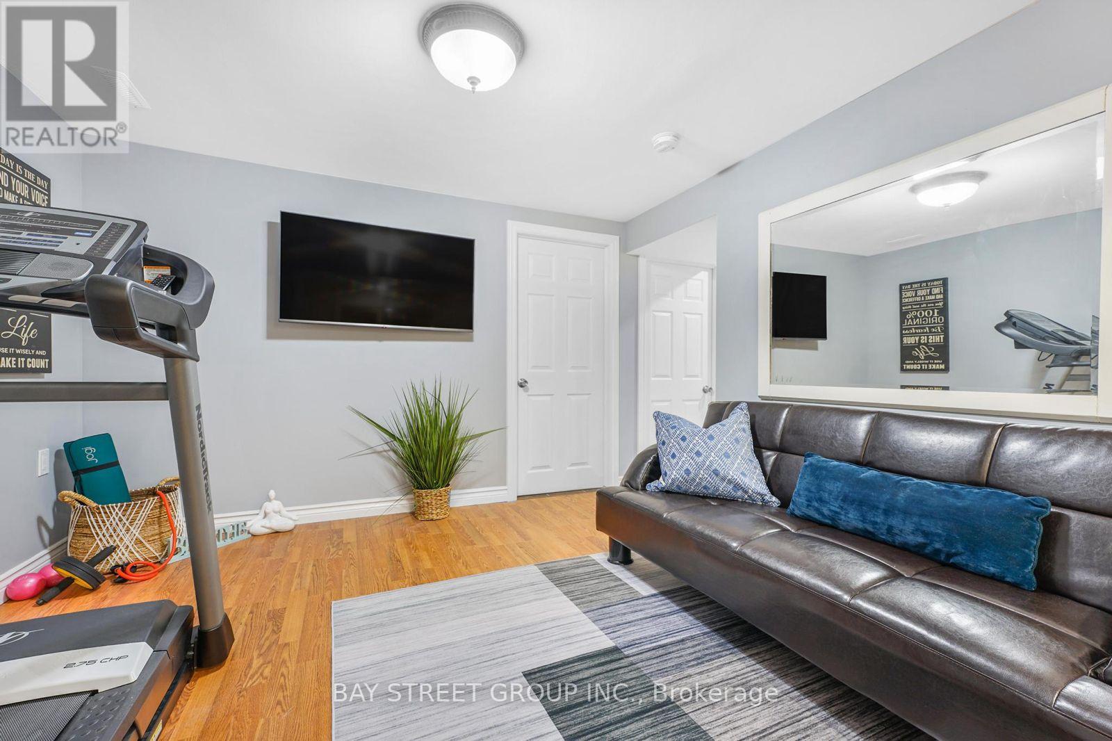 4421 No 4 Side Road, Burlington, Ontario  L7M 0S4 - Photo 25 - W12124492