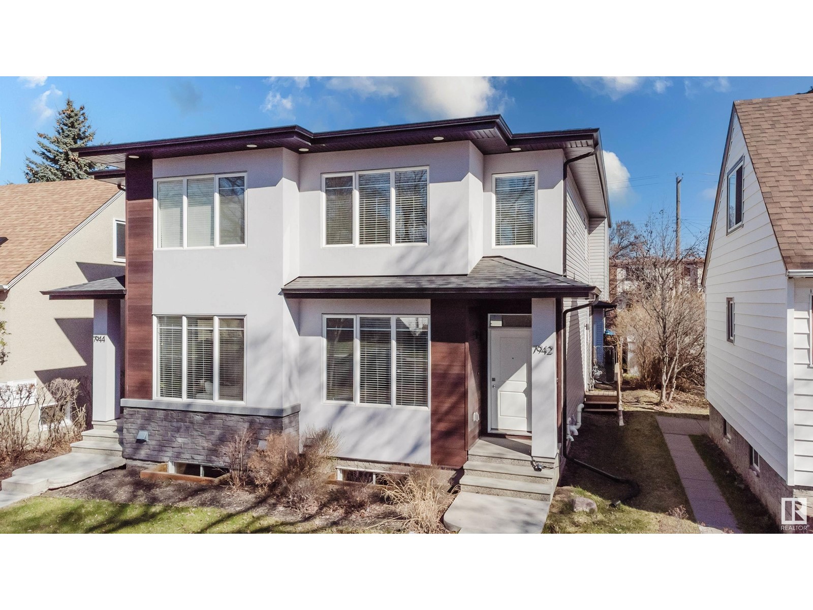 Property at 7942 81 AV NW image 3