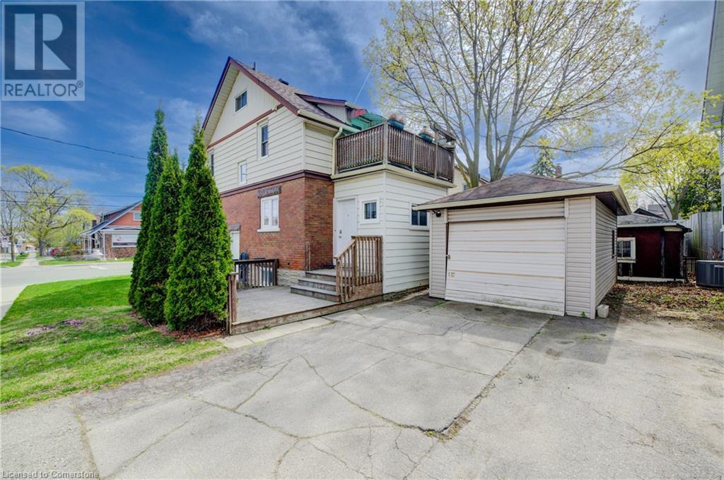 211 Weber Street E, Kitchener, Ontario  N2H 1E7 - Photo 4 - 40719282