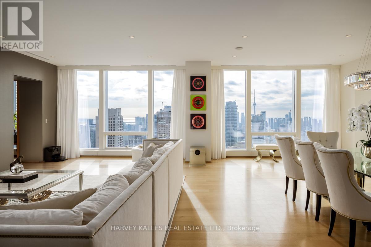 Property at 4403 - 50 YORKVILLE AVENUE image 5