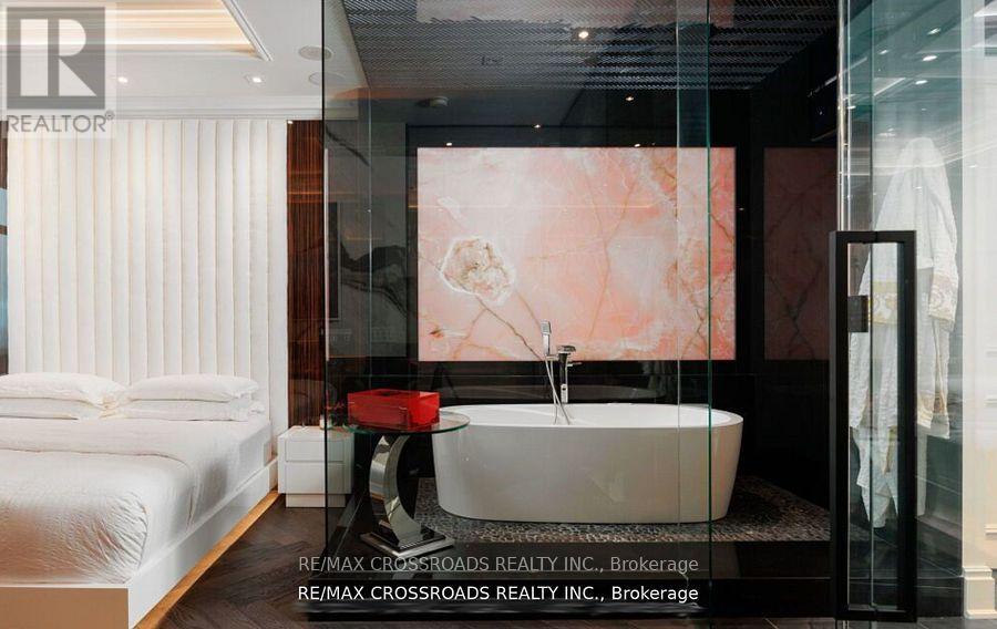 4801 - 311 Bay Street, Toronto, Ontario  M5H 4G5 - Photo 24 - C12125456
