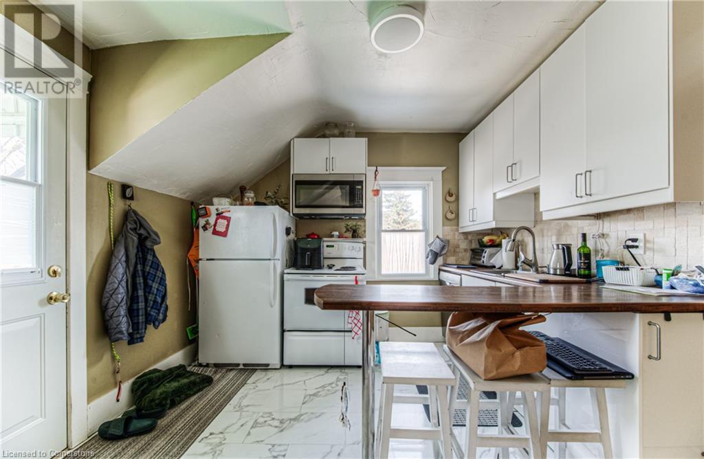 211 Weber Street E, Kitchener, Ontario  N2H 1E7 - Photo 36 - 40719282