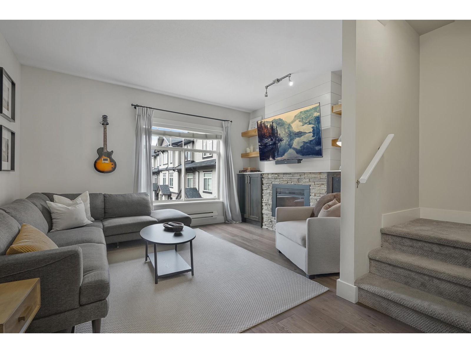 Property at 16 2950 LEFEUVRE ROAD image 4