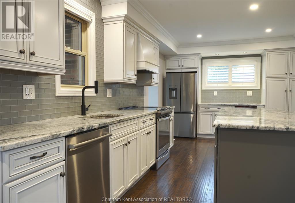 16 Buckingham Avenue, Chatham, Ontario  N7M 3B4 - Photo 10 - 25011196