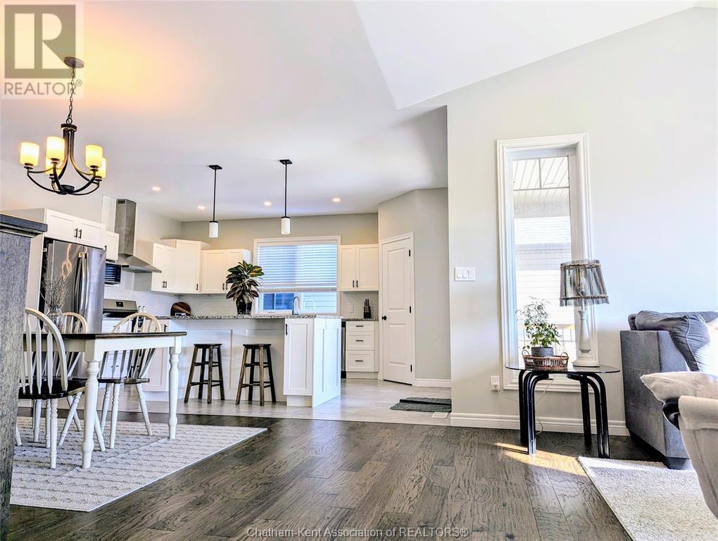 15 Sienna Court, Chatham, Ontario  N7M 0R9 - Photo 8 - 25011110
