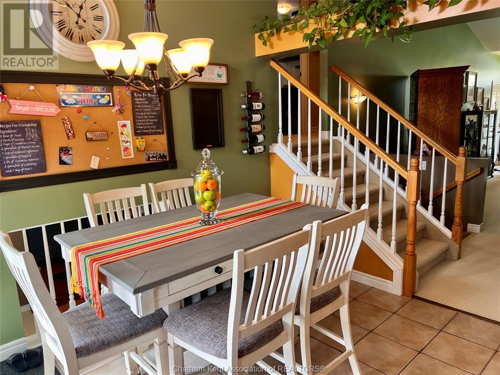 12 Creekview Place, Chatham, Ontario  N7L 0A2 - Photo 8 - 25011102