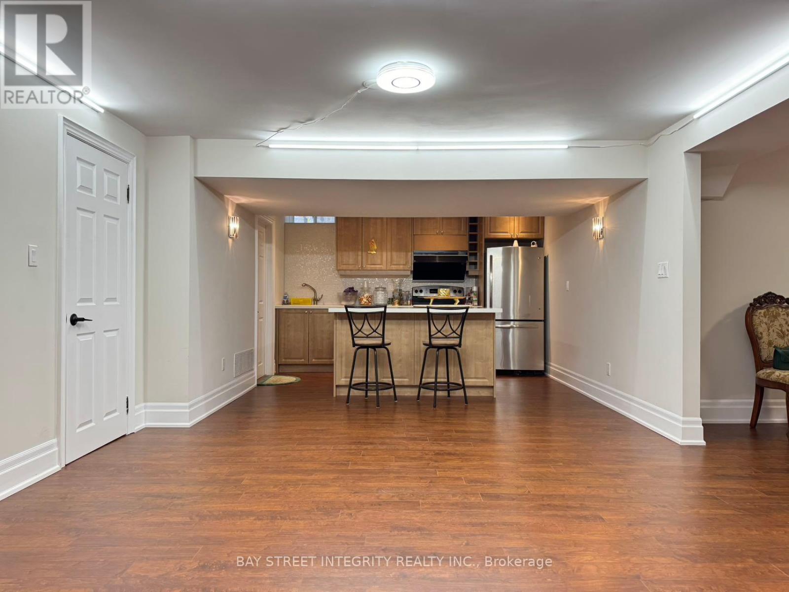 Bsm 302 Valleymede Drive, Richmond Hill, Ontario  L4B 2C5 - Photo 1 - N12125292