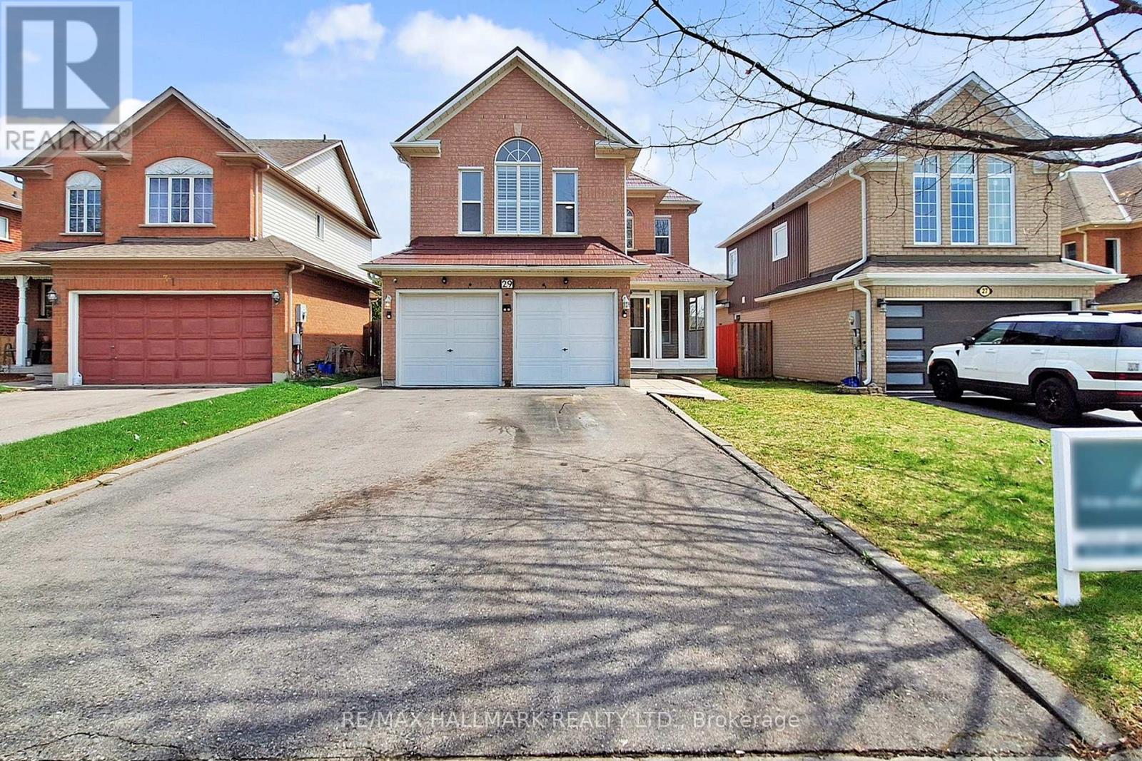 Property at 29 BURNABY DRIVE image 2