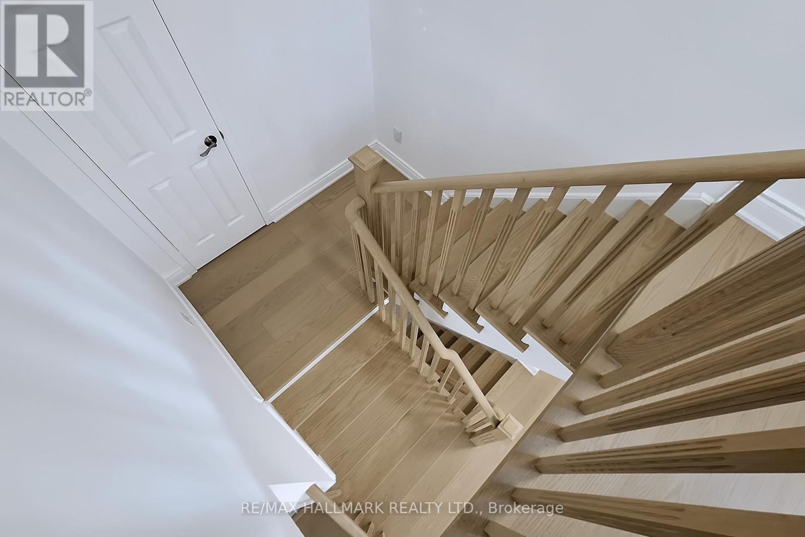 Property at 29 BURNABY DRIVE image 3