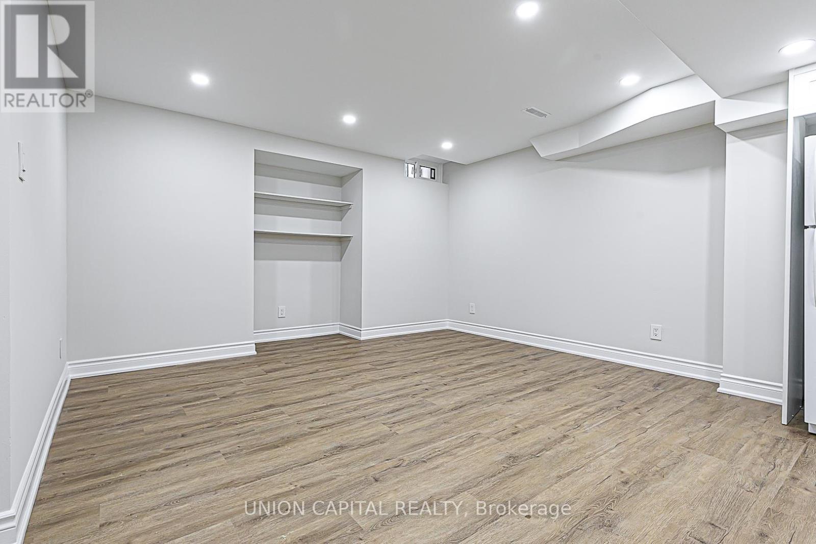 11 Newmill Crescent, Richmond Hill, Ontario  L4C 9T7 - Photo 24 - N12125420
