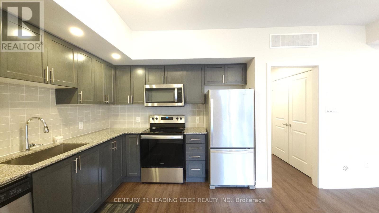 115 - 1 Whitaker Way E, Whitchurch-Stouffville, Ontario  L4A 4T4 - Photo 7 - N12125424