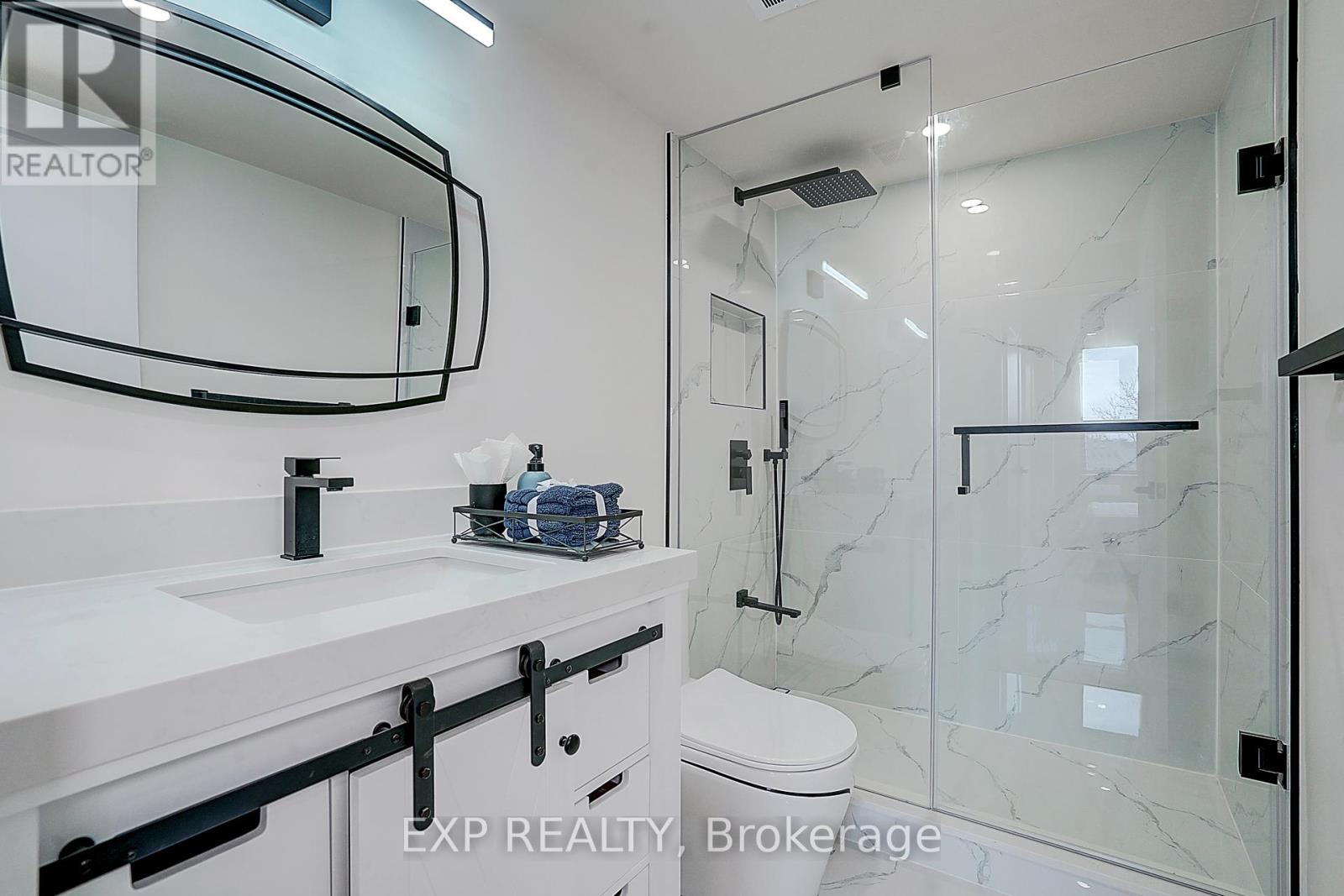 703 - 60 Inverlochy Boulevard, Markham, Ontario  L3T 4T7 - Photo 20 - N12125527