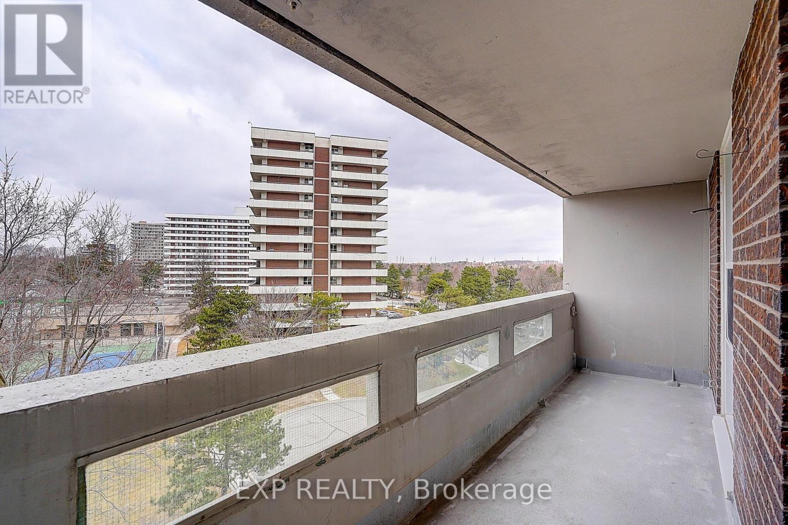 703 - 60 Inverlochy Boulevard, Markham, Ontario  L3T 4T7 - Photo 26 - N12125527