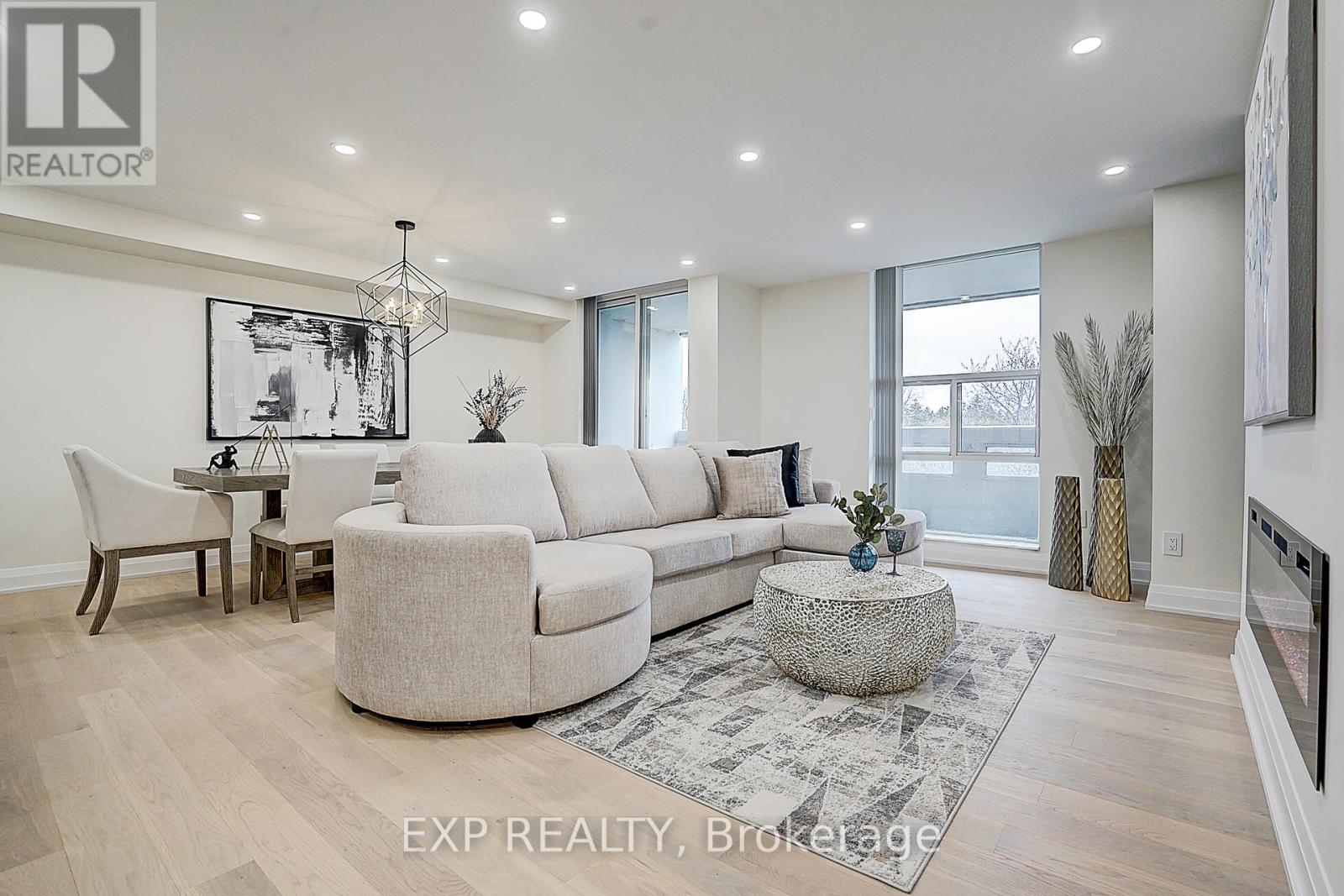 703 - 60 Inverlochy Boulevard, Markham, Ontario  L3T 4T7 - Photo 6 - N12125527