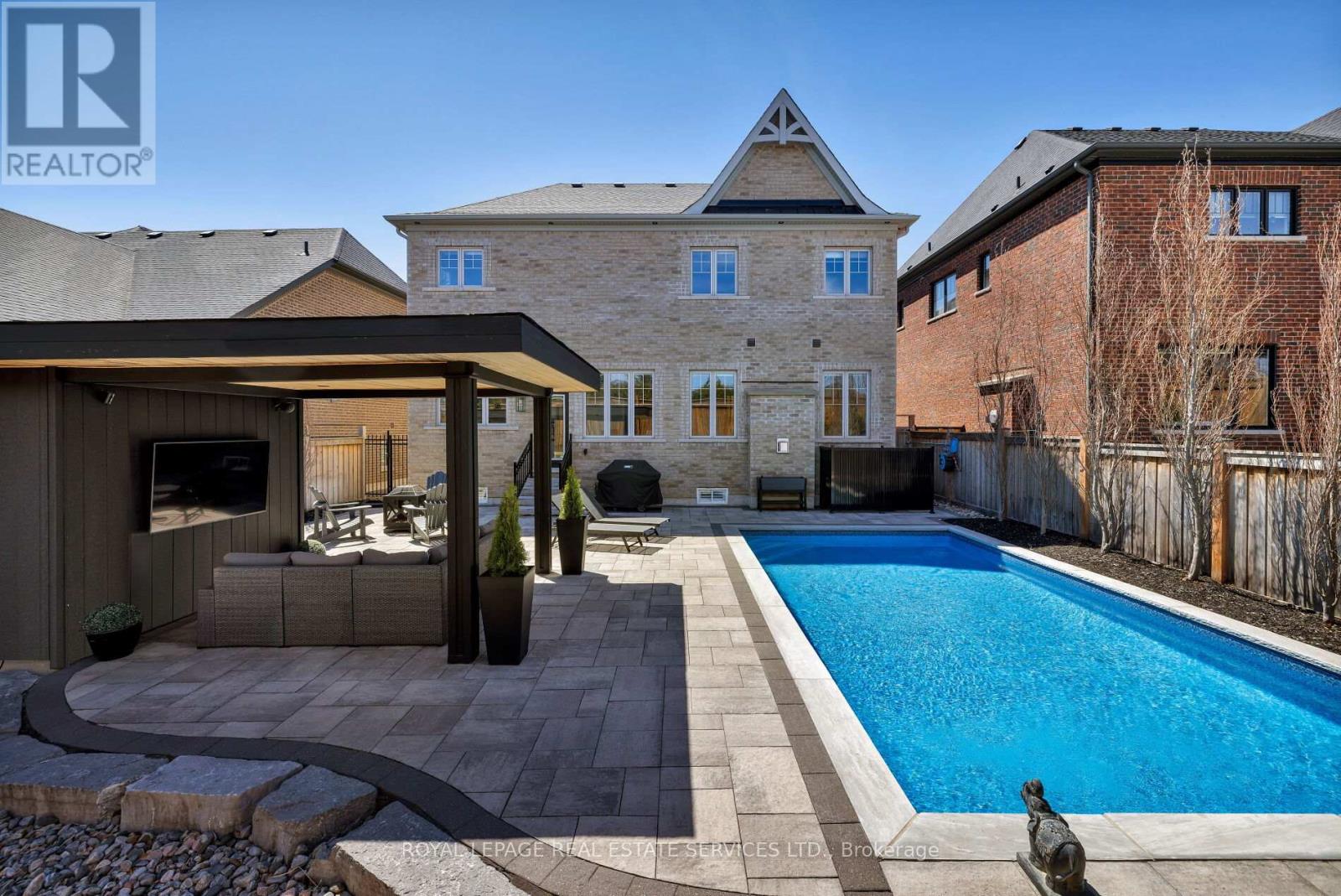Property at 30 BRITNELL COURT image 3