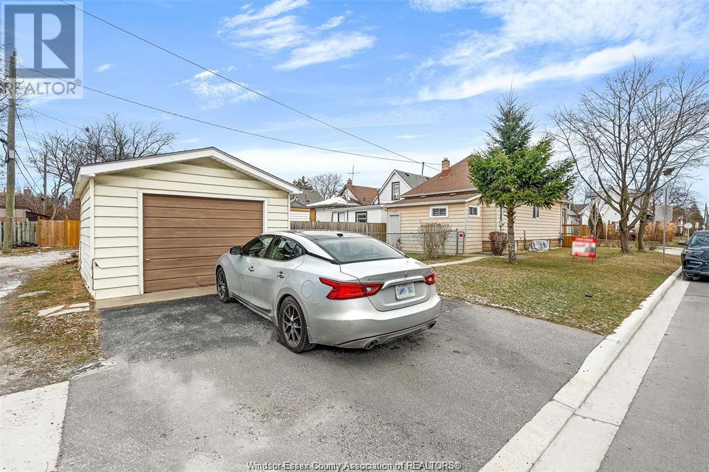 797 Bridge Avenue, Windsor, Ontario  N9B 2M5 - Photo 31 - 25011160