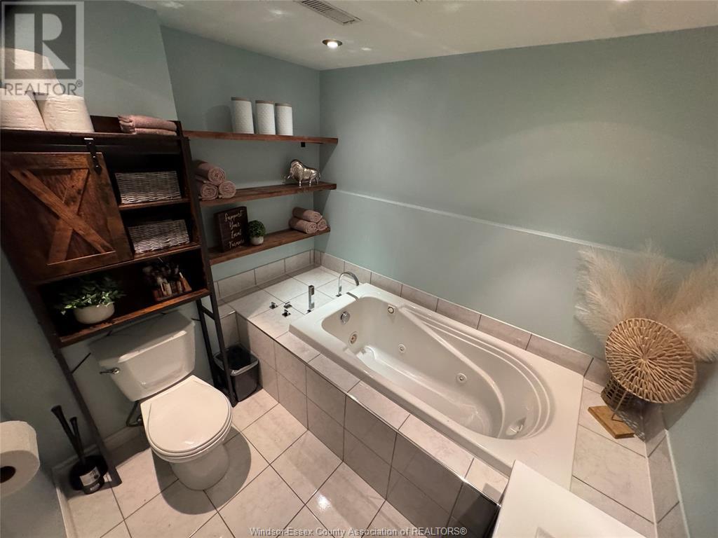 3313 Candlewood Crescent, Windsor, Ontario  N8W 5M5 - Photo 46 - 25011156