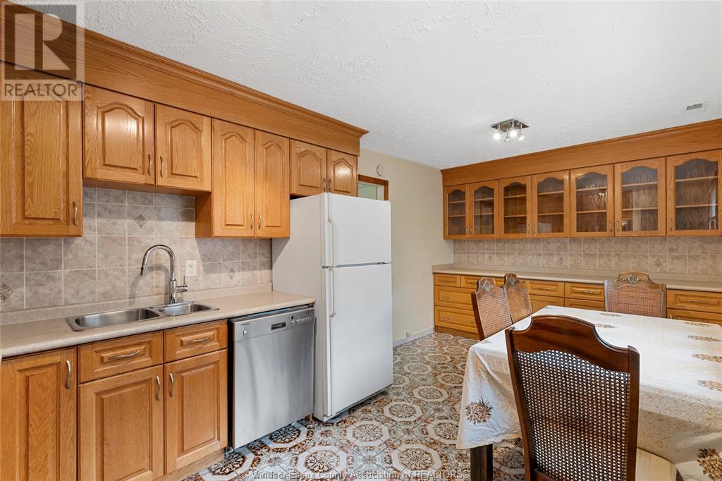 3250 Wachna, Windsor, Ontario  N8T 2A1 - Photo 12 - 25011128