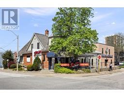 620 UNIVERSITY AVENUE West, Windsor, Ontario