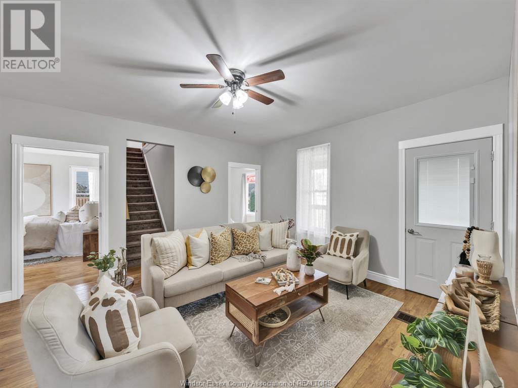 Property at 640 Talbot ROAD East image 5