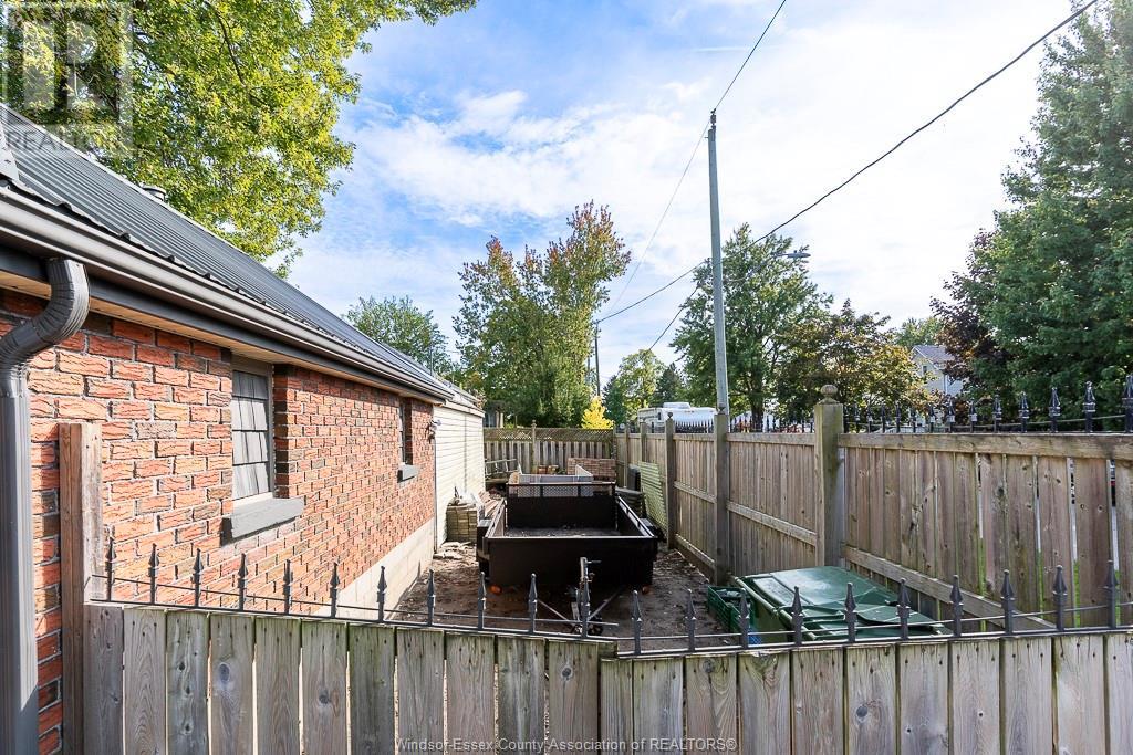 314 Wellington Street, St. Thomas, Ontario  N5R 2T3 - Photo 20 - 25011087