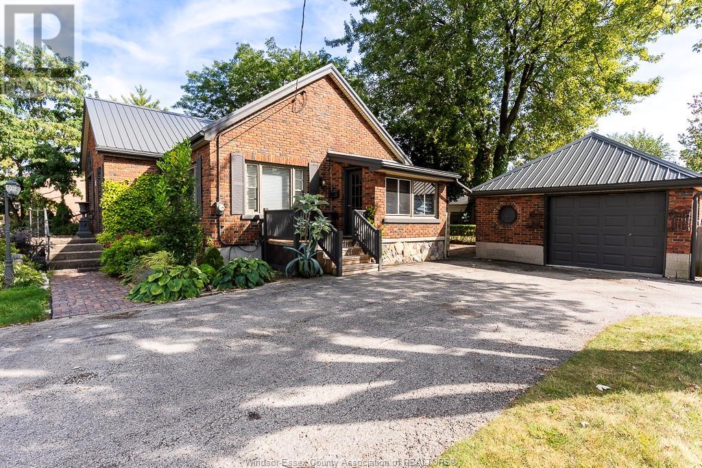 314 Wellington Street, St. Thomas, Ontario  N5R 2T3 - Photo 3 - 25011087