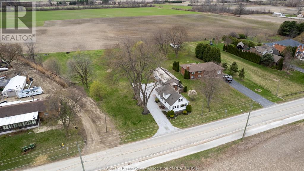 Property at 702 MARTIN LANE image 3