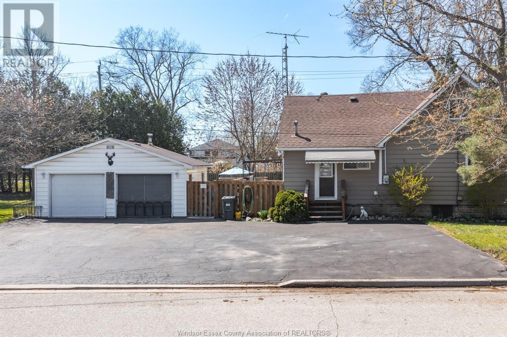 Property at 790 MAPLE AVENUE image 2