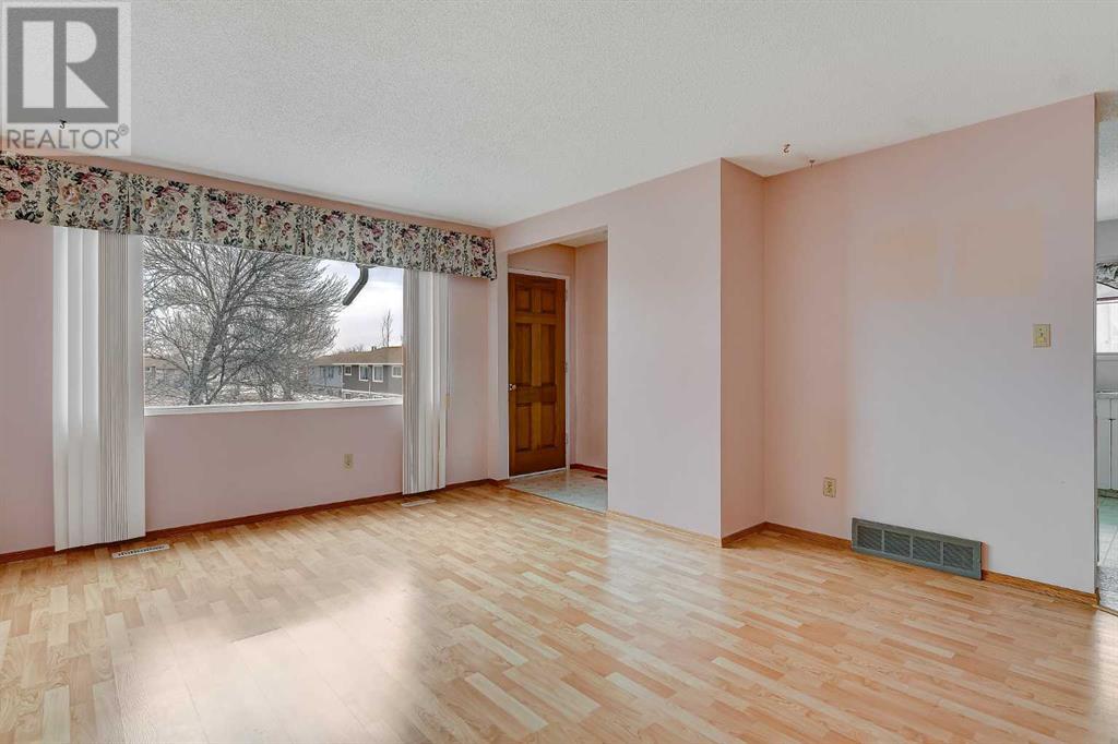 Property at 10818 93A Street image 4