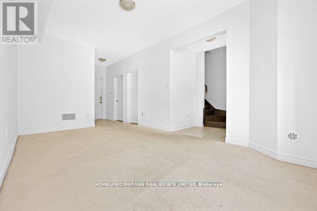 3090 Preserve Drive, Oakville, Ontario  L6M 0T8 - Photo 3 - W12125310