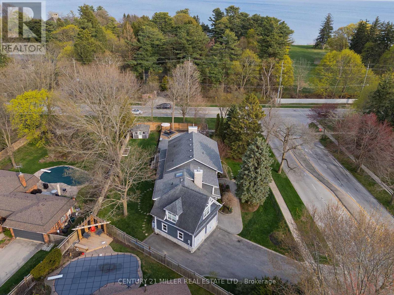 Property at 115 CHARNWOOD DRIVE image 5