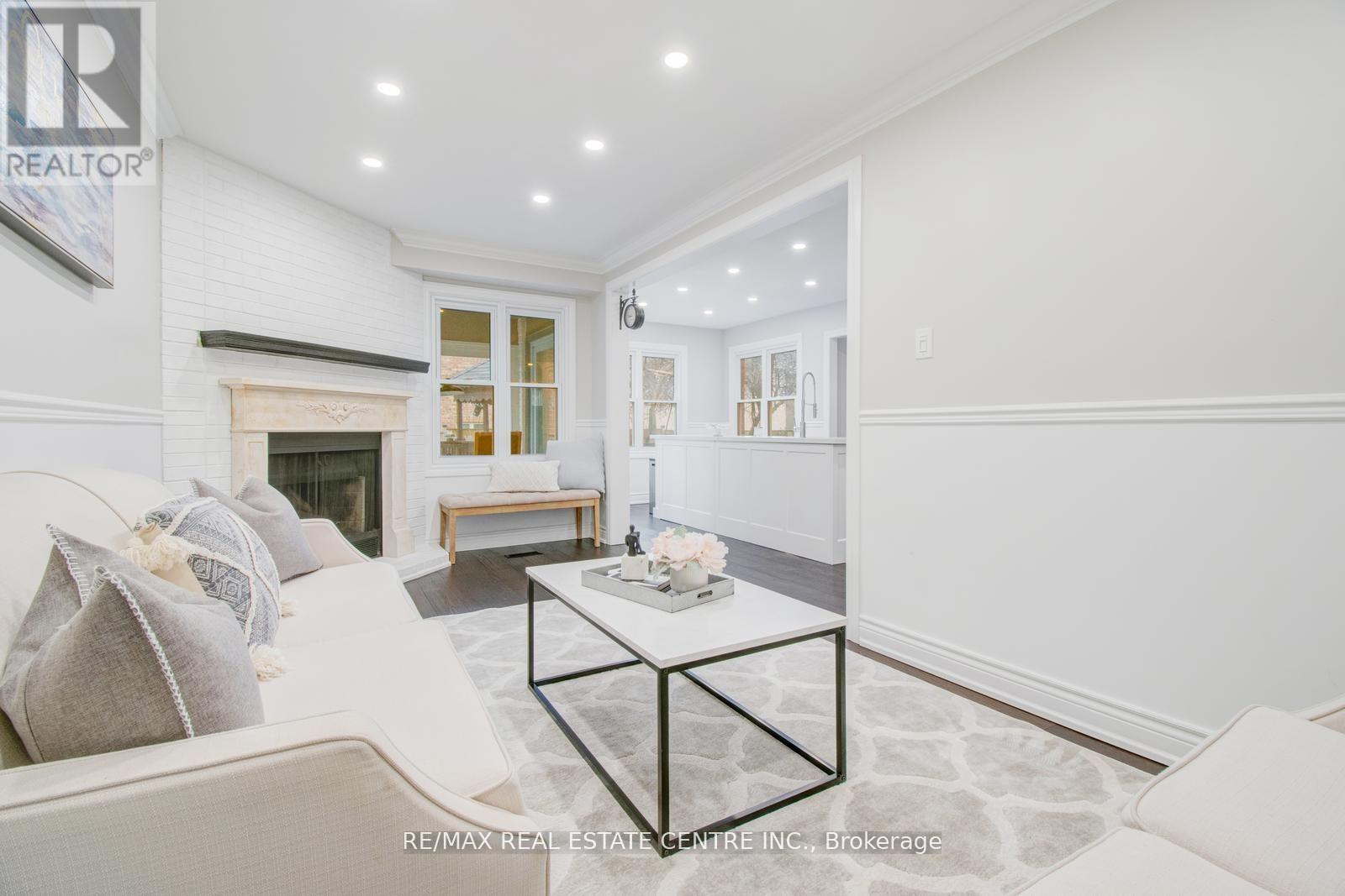21 Hawkway Court, Brampton (Fletcher's West), Ontario  L6Y 4K7 - Photo 20 - W12125405