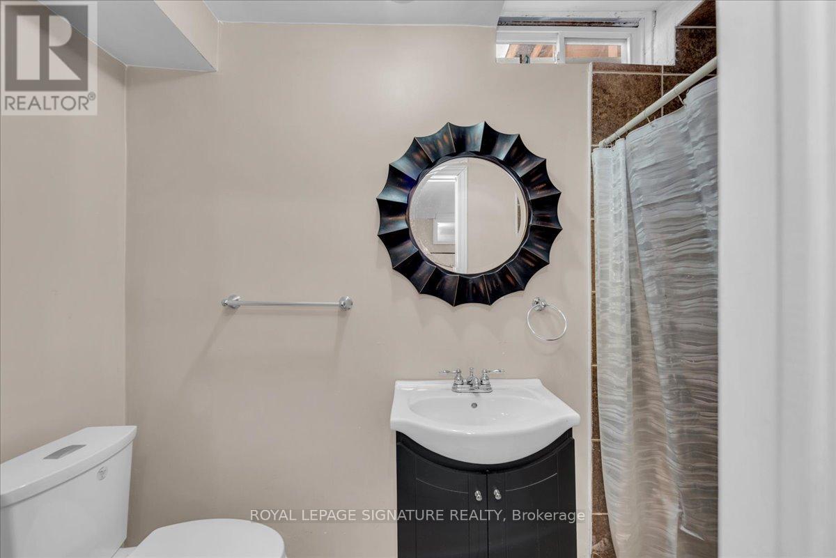 16 Nectarine Crescent, Brampton, Ontario  L6S 5Y9 - Photo 33 - W12125407
