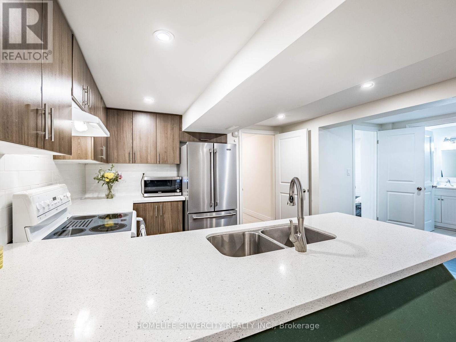 53 Charters Road W, Brampton, Ontario  L6V 2S7 - Photo 37 - W12125412