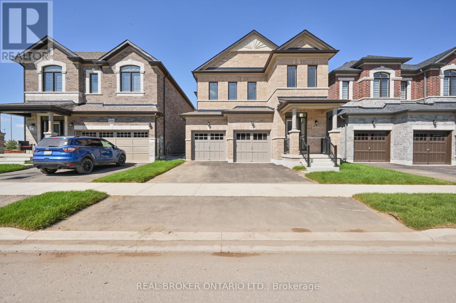 1555 Severn Drive, Milton, Ontario  L9E 1X9 - Photo 1 - W12125433