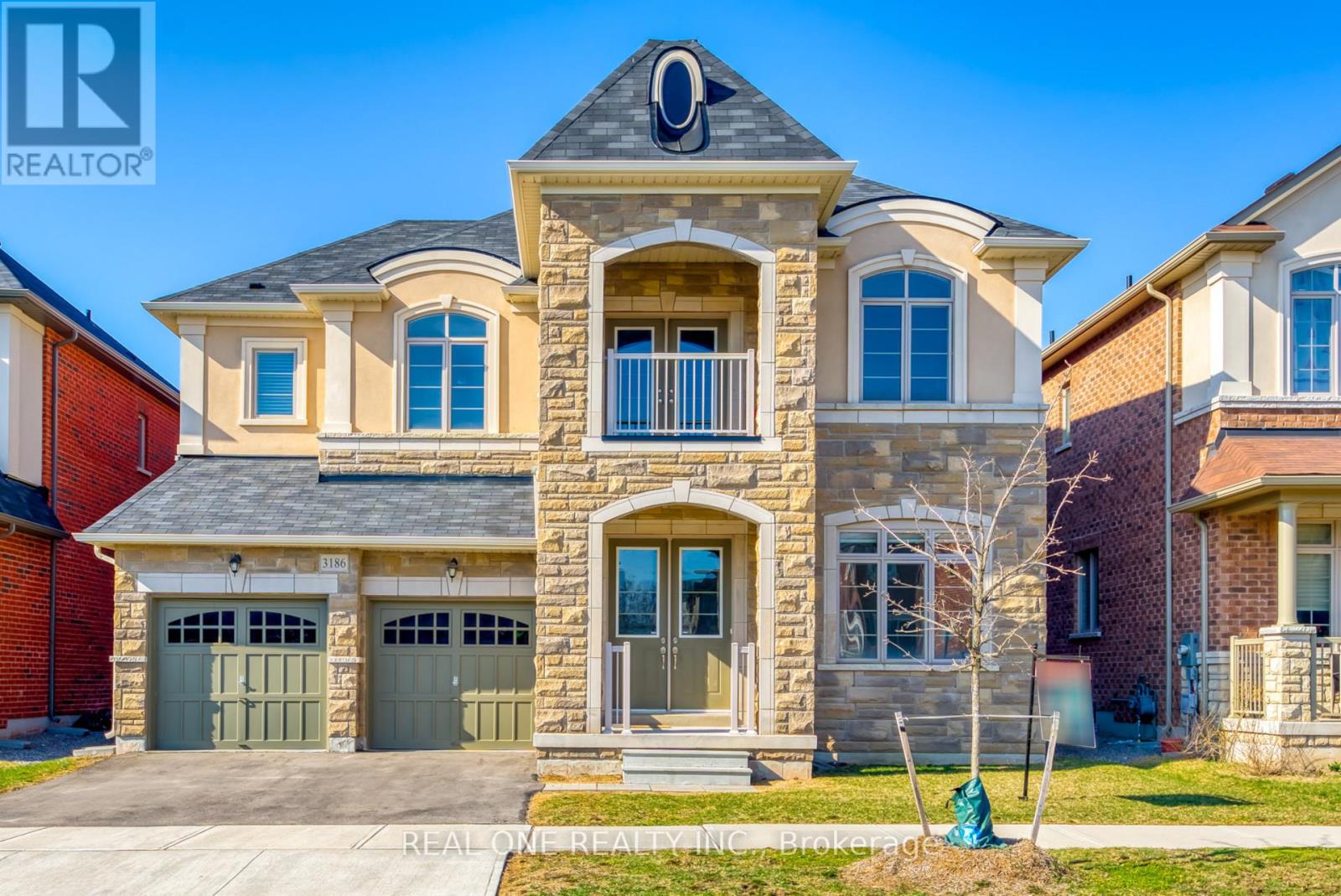 3186 Buttonbush Trail, Oakville, Ontario  L6H 0T4 - Photo 1 - W12125451
