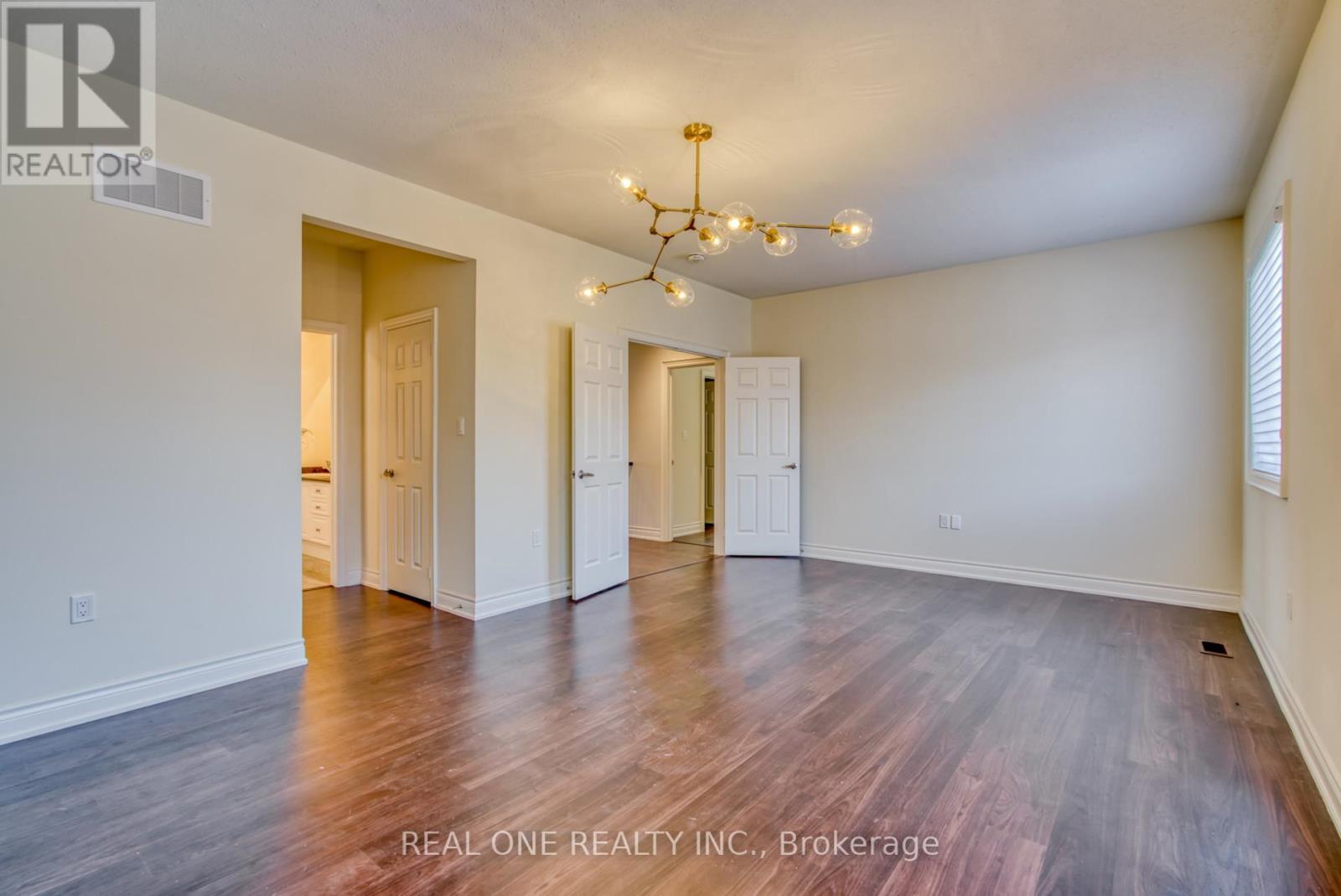3186 Buttonbush Trail, Oakville, Ontario  L6H 0T4 - Photo 25 - W12125451
