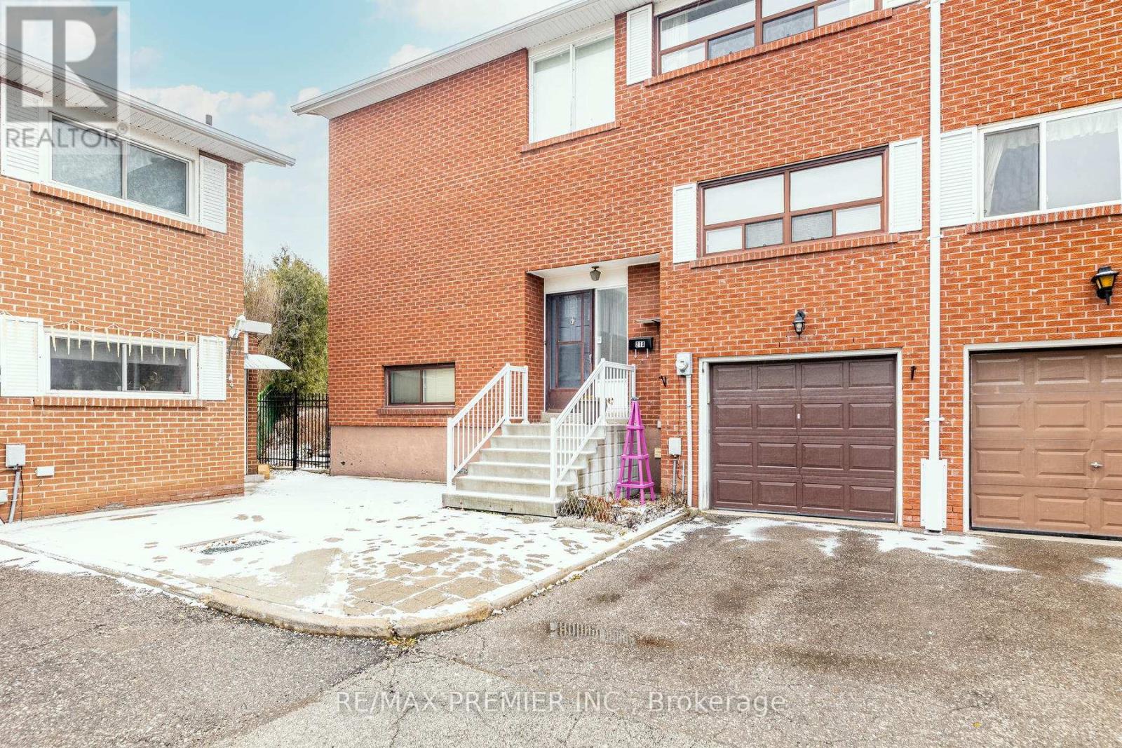 Property at 43 - 21A THISTLE DOWN BOULEVARD image 2