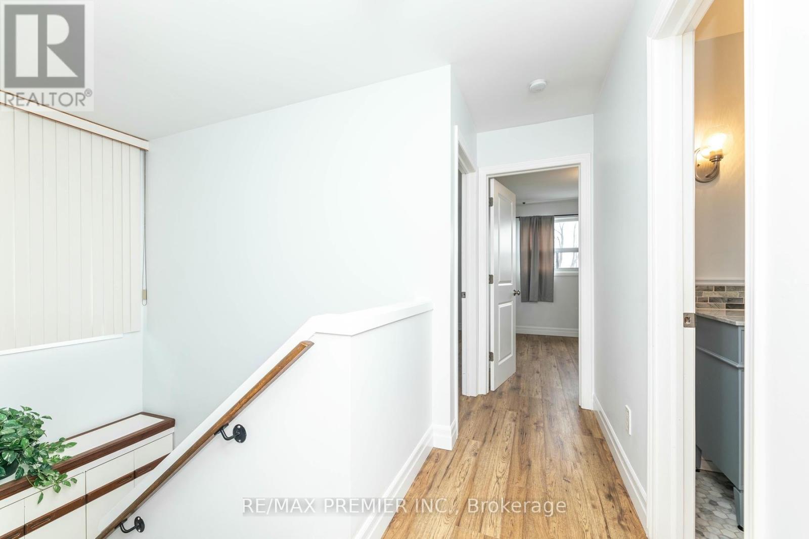 43 - 21a Thistle Down Boulevard, Toronto (Thistletown-Beaumonde Heights), Ontario  M9V 4A6 - Photo 25 - W12125452