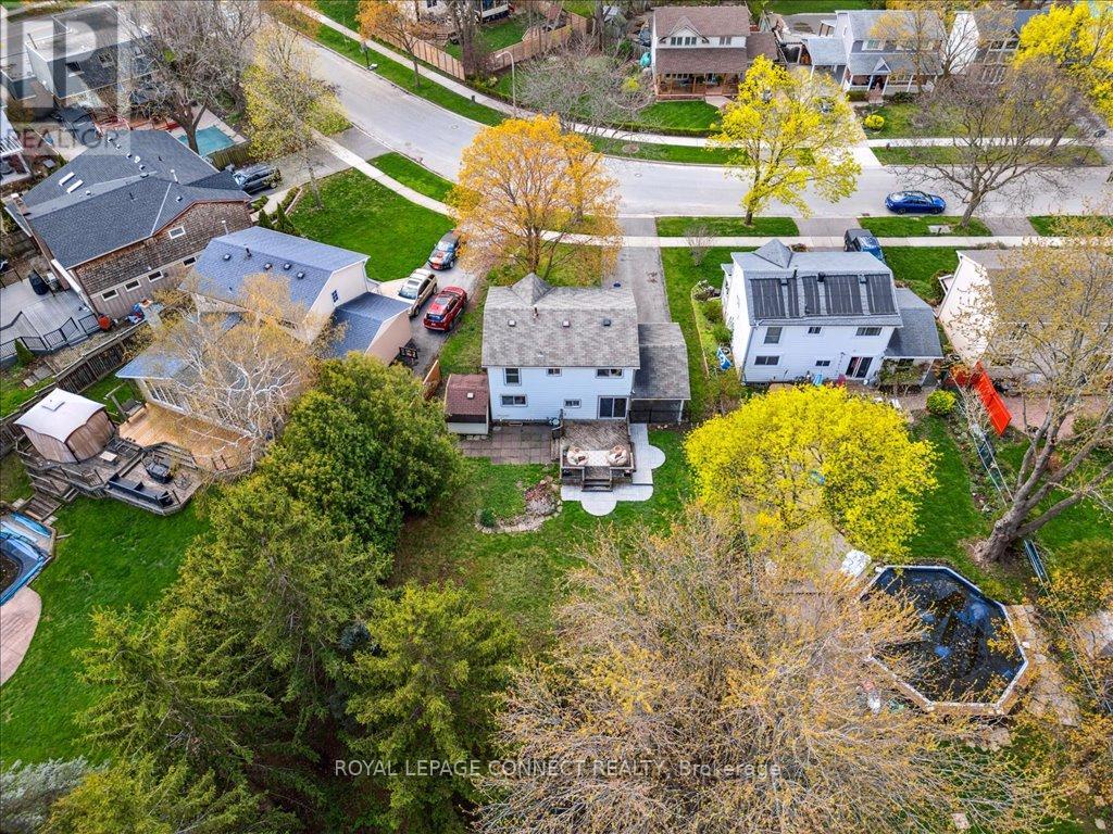 2231 Ingersoll Drive, Burlington, Ontario  L7P 3L1 - Photo 8 - W12125454