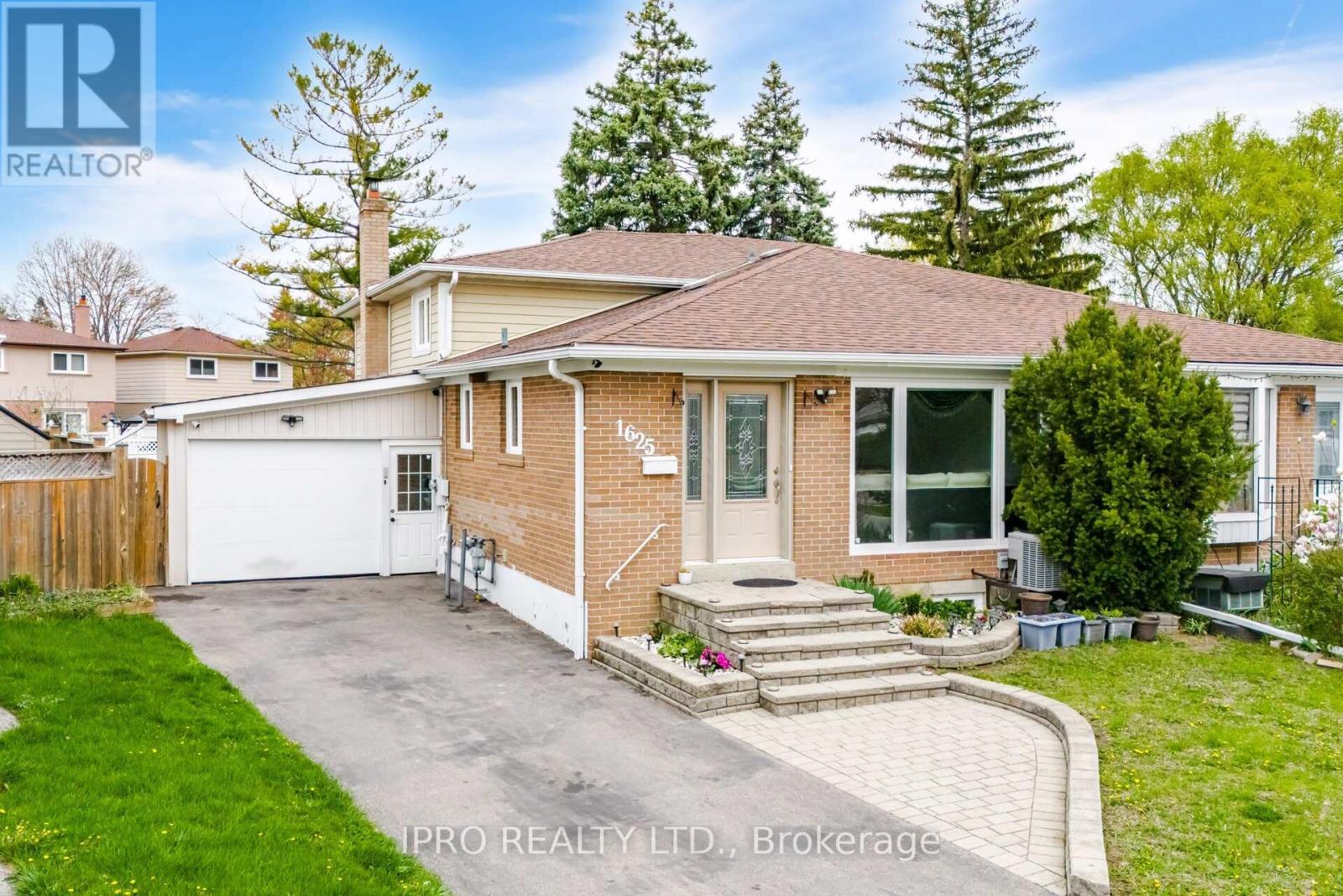 1625 WAVELL CRESCENT, Mississauga, Ontario