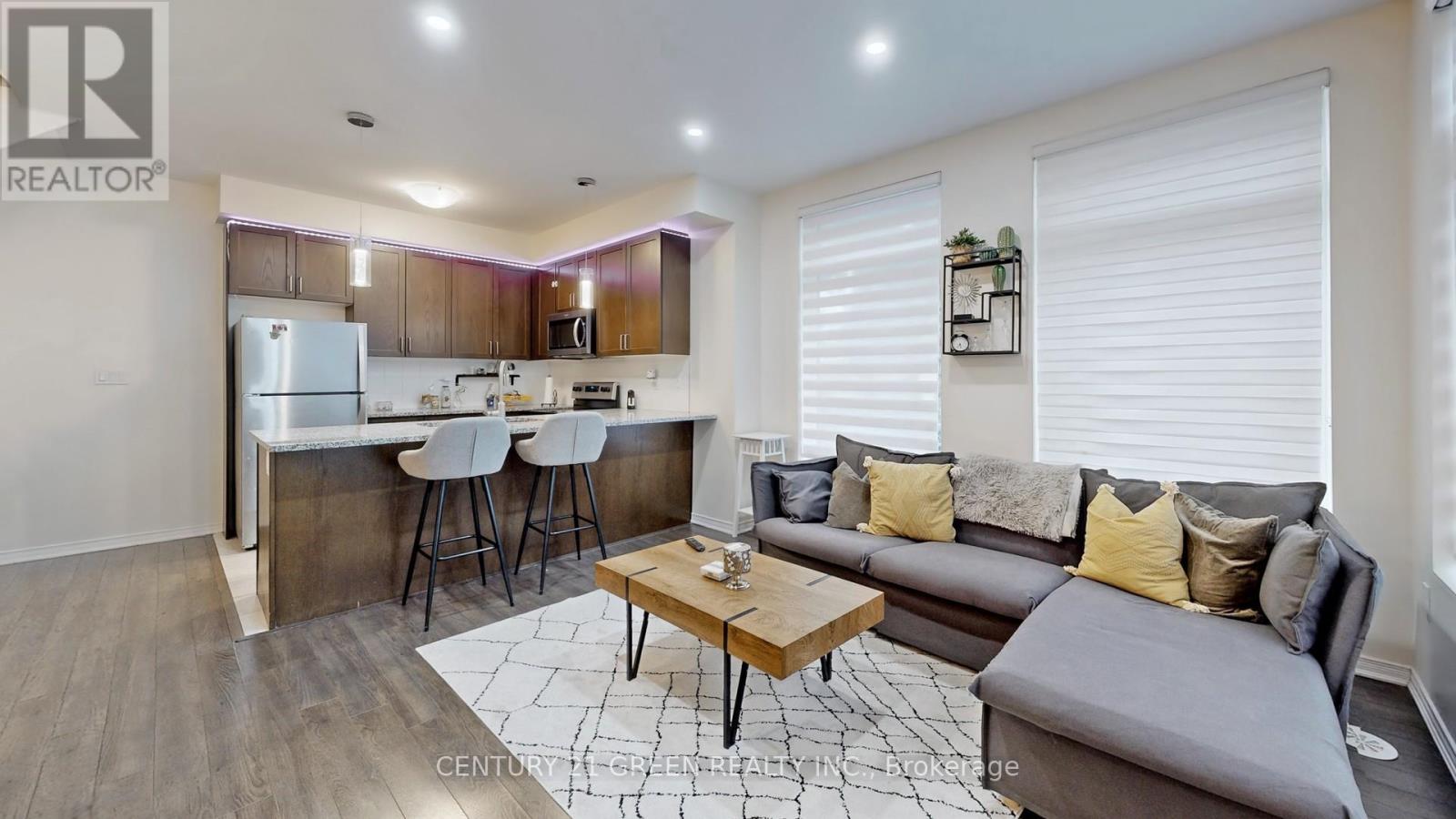 25 - 18 Applewood Lane, Toronto, Ontario  M9C 0C1 - Photo 10 - W12125545